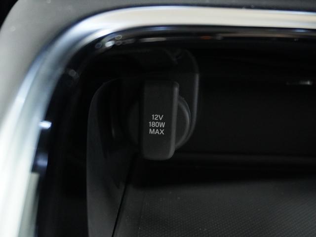 ヴェゼル e:HEVZ /衝突被害軽減システム/障害物センサー/純正ナビゲーション/バックカメラ/フルセグTV/Bluetooth接続音楽再生/USB接続音楽再生/LEDヘッドライト/ETC/シートヒーター/電動リアゲート(61枚目)