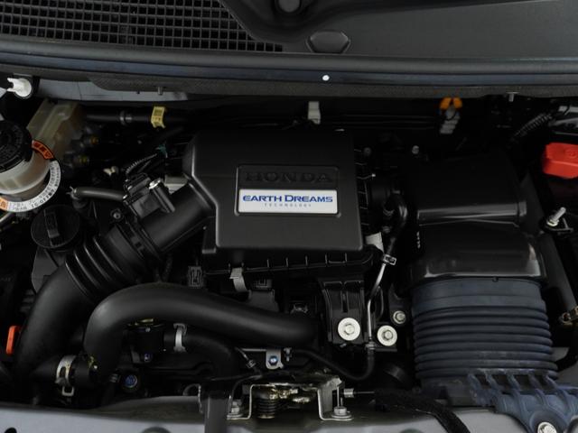 N-BOXカスタム G・Lターボホンダセンシング 衝突被害軽減システム/純正ナビゲーション/バックカメラ/フルセグTV/ミュージックサーバーBluetooth接続音楽再生/USB接続音楽再生/両側電動スライドドア/シートヒーター/クルーズコントロール(71枚目)