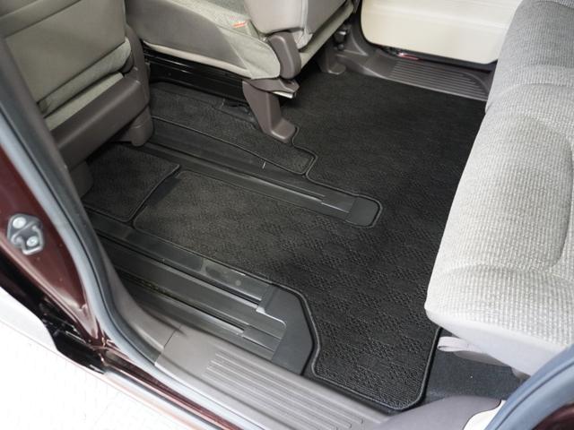 N-BOX G・EXホンダセンシング /ツートンカラー/衝突被害軽減システム/障害物センサー/純正ナビゲーション/バックカメラ/Bluetooth接続音楽再生/LEDヘッドライト/クルーズコントロール/両側電動スライドドア/横滑り制御装置(14枚目)