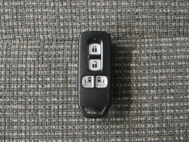 N-BOX G・EXホンダセンシング /ツートンカラー/衝突被害軽減システム/障害物センサー/純正ナビゲーション/バックカメラ/Bluetooth接続音楽再生/LEDヘッドライト/クルーズコントロール/両側電動スライドドア/横滑り制御装置(37枚目)