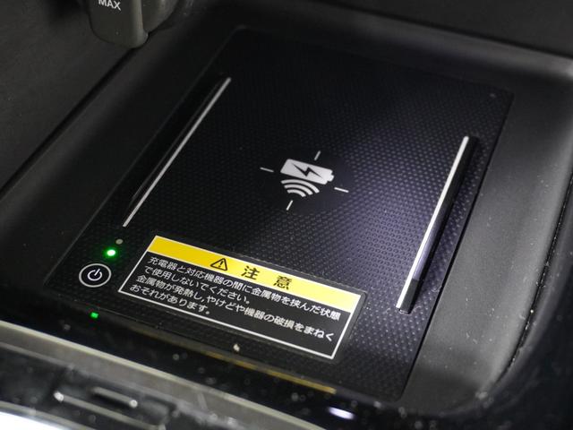 ヴェゼル ｅ：ＨＥＶＺ　１オ－ナ－ナビＤレコＲカメＥＴＣ２．０クルコン　渋滞追従クルーズ　Ｂｌｕｅｔｏｏｔｈ　ハンドルヒーター　障害物センサー　シートヒーター　ダウンヒルアシスト　デイライト　ブラインドスポット　禁煙車（8枚目）