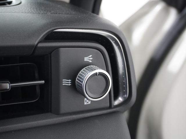 ヴェゼル ｅ：ＨＥＶＺ　１オ－ナ－ナビＤレコＲカメＥＴＣ２．０クルコン　渋滞追従クルーズ　Ｂｌｕｅｔｏｏｔｈ　ハンドルヒーター　障害物センサー　シートヒーター　ダウンヒルアシスト　デイライト　ブラインドスポット　禁煙車（25枚目）