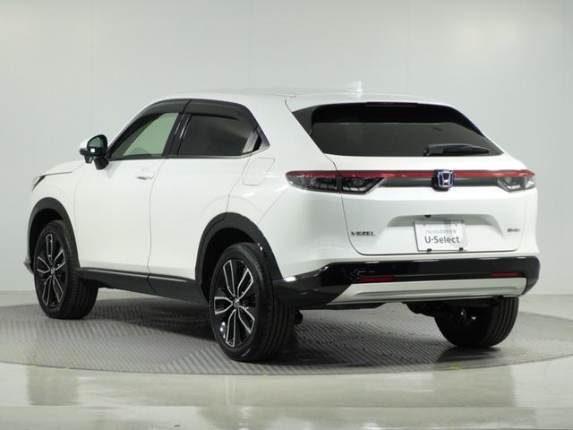 ヴェゼル ｅ：ＨＥＶＺ　１オ－ナ－ナビＤレコＲカメＥＴＣ２．０クルコン　渋滞追従クルーズ　Ｂｌｕｅｔｏｏｔｈ　ハンドルヒーター　障害物センサー　シートヒーター　ダウンヒルアシスト　デイライト　ブラインドスポット　禁煙車（33枚目）