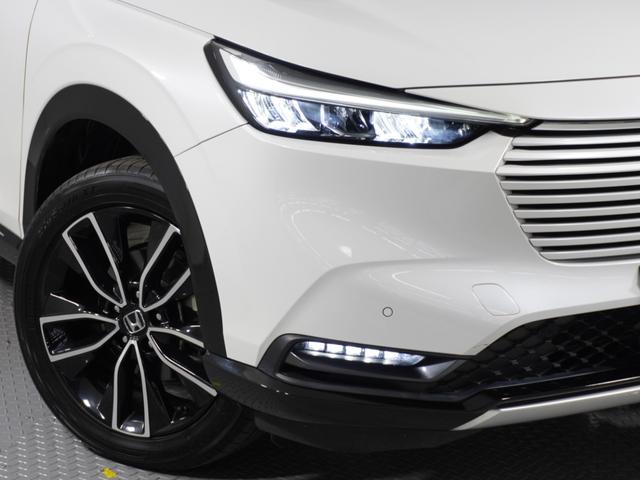 ヴェゼル ｅ：ＨＥＶＺ　１オ－ナ－ナビＤレコＲカメＥＴＣ２．０クルコン　渋滞追従クルーズ　Ｂｌｕｅｔｏｏｔｈ　ハンドルヒーター　障害物センサー　シートヒーター　ダウンヒルアシスト　デイライト　ブラインドスポット　禁煙車（35枚目）