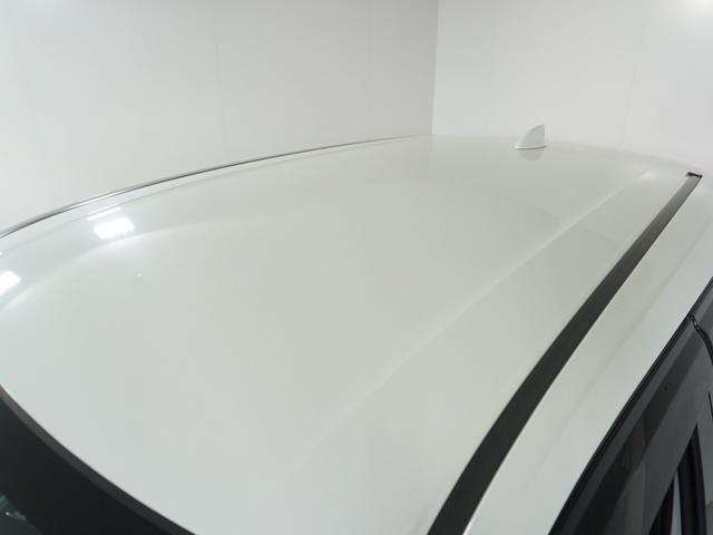 ヴェゼル ｅ：ＨＥＶＺ　１オ－ナ－ナビＤレコＲカメＥＴＣ２．０クルコン　渋滞追従クルーズ　Ｂｌｕｅｔｏｏｔｈ　ハンドルヒーター　障害物センサー　シートヒーター　ダウンヒルアシスト　デイライト　ブラインドスポット　禁煙車（40枚目）