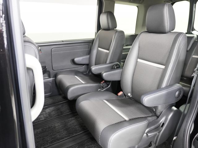 ステップワゴンスパーダ スパーダハイブリッドＧ・ＥＸホンダセンシング　１オ－ナ－ナビＲカメＥＴＣ両電扉ＢＴ地デジＤＶＤ　アダプティブクルーズコントロール　Ｂｌｕｅｔｏｏｔｈ　シートヒーター　１６インチ純正アルミホイール　禁煙車　ＵＳＢ接続　ＬＥＤヘッドライト（11枚目）