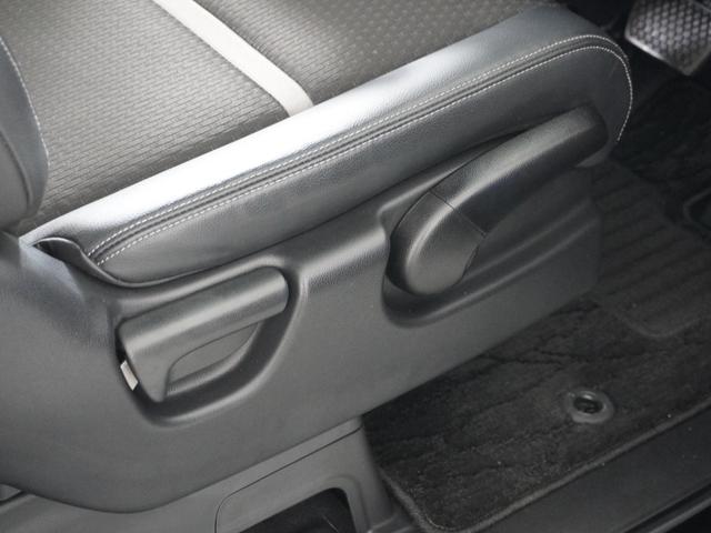 ステップワゴンスパーダ スパーダハイブリッドＧ・ＥＸホンダセンシング　１オ－ナ－ナビＲカメＥＴＣ両電扉ＢＴ地デジＤＶＤ　アダプティブクルーズコントロール　Ｂｌｕｅｔｏｏｔｈ　シートヒーター　１６インチ純正アルミホイール　禁煙車　ＵＳＢ接続　ＬＥＤヘッドライト（45枚目）