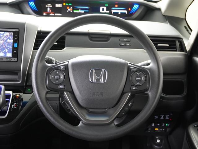 フリード+ハイブリッド ハイブリッドG・ホンダセンシング 1オ-ナ-ナビRカメETC両電扉BTクルコン アダプティブクルーズコントロール Bluetooth LEDヘッドライト レーンアシスト サイド/サイドカーテンエアバッグ 禁煙車 スペアキー有 DVD(8枚目)