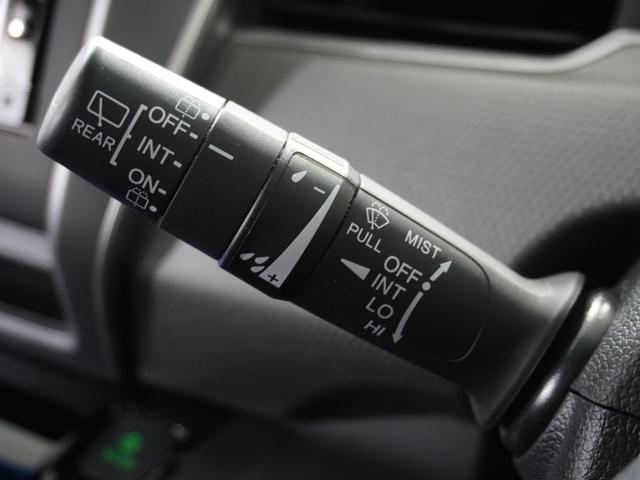 フリード+ハイブリッド ハイブリッドG・ホンダセンシング 1オ-ナ-ナビRカメETC両電扉BTクルコン アダプティブクルーズコントロール Bluetooth LEDヘッドライト レーンアシスト サイド/サイドカーテンエアバッグ 禁煙車 スペアキー有 DVD(44枚目)