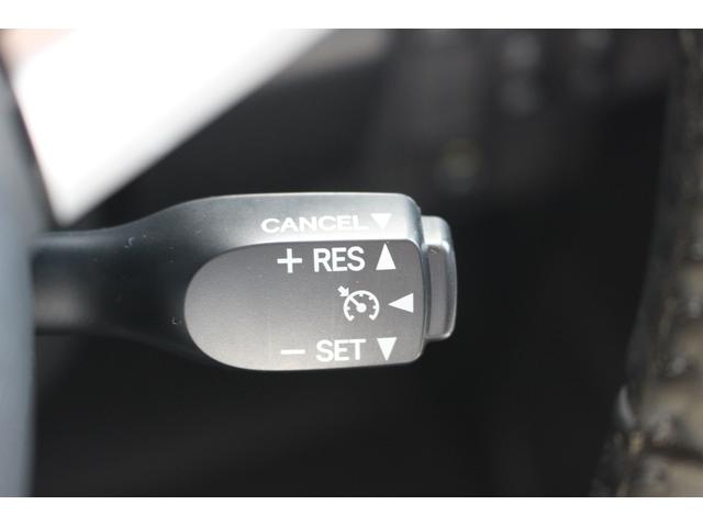 カスタムG リミテッド SAIII 両側パワースライド スマアシ LEDヘッドライト パノラマモニターキーフリー オートエアコン シートヒーター クールーズコントロール(15枚目)