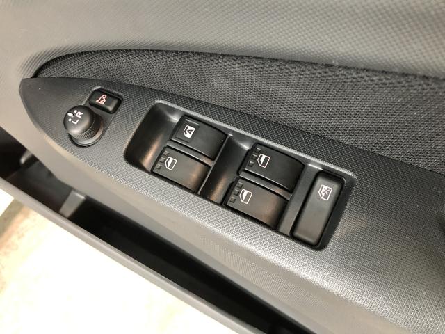 カスタムRS 地デジナビ バックカメラ 車検整備付 スマートキー LEDライト オートエアコン ベンチシート 純正ナビ 地デジ DVD再生 CD録音 バックカメラ(51枚目)