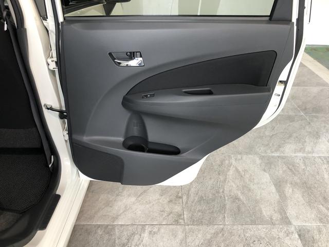 カスタムRS 地デジナビ バックカメラ 車検整備付 スマートキー LEDライト オートエアコン ベンチシート 純正ナビ 地デジ DVD再生 CD録音 バックカメラ(57枚目)
