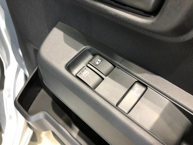 DX 4WD CVT 届出済未使用車 衝突被害軽減ブレーキ エコアイドル コーナーセンサー キーレス 電子制御式4WD CVT オートライト リアヒーター タイミングチェーン Wエアバッグ フロントパワーウィンドウ 届出済未使用車(43枚目)