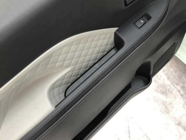 X 左側電動スライドドア LEDライト 前席シートヒーター 追突被害軽減ブレーキ スマアシ コーナーセンサー LEDライト 左側電動スライドドア スマートキー オートエアコン 前席シートヒーター ナビ取付時用バックカメラ(52枚目)