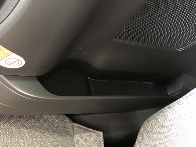 X 左側電動スライドドア LEDライト 前席シートヒーター 追突被害軽減ブレーキ スマアシ コーナーセンサー LEDライト 左側電動スライドドア スマートキー オートエアコン 前席シートヒーター ナビ取付時用バックカメラ(57枚目)