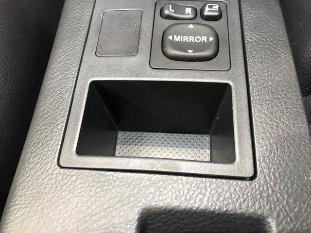 240S Sパッケージ・アルカンターラ リミテッド 4WD フルセグナビ Bluetooth DVD再生 バックカメラ パドルシフト 7人乗り クルーズコントロール ETC LED オートライト ハーフレザーシート サイドエアバッグ カーテンシールドエアバッグ(65枚目)
