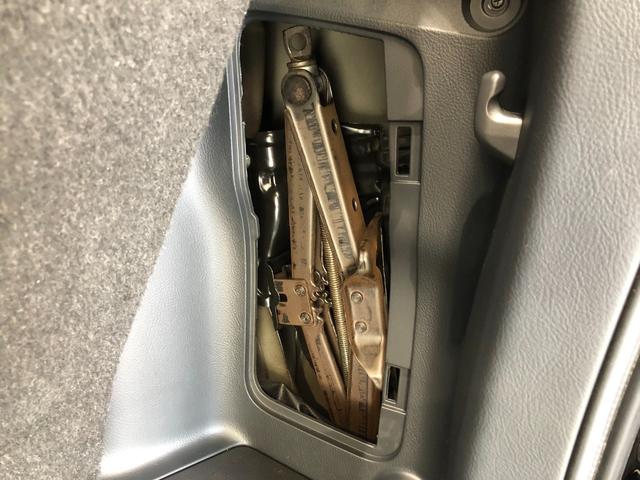 240S Sパッケージ・アルカンターラ リミテッド 4WD フルセグナビ Bluetooth DVD再生 バックカメラ パドルシフト 7人乗り クルーズコントロール ETC LED オートライト ハーフレザーシート サイドエアバッグ カーテンシールドエアバッグ(74枚目)