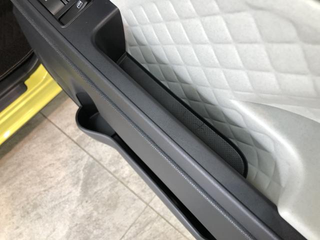 ウェルカムターンシートX パワークレーン付 左側電動スライド 追突被害軽減ブレーキ スマアシ コーナーセンサー ターンシート パワークレーン パノラマモニター(ナビ装着時用) 左側電動スライドドア 前席シートヒーター LED CDステレオ キーフリーシステム(60枚目)