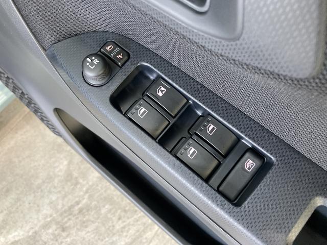 XリミテッドII SA3 LED 運転席シートヒーター 追突被害軽減ブレーキ スマアシ3 コーナーセンサー 運転席シートヒーター バックカメラ(ナビ装着時用) キーフリーシステム セキュリティーアラーム ステアリングスイッチ 純正アルミホイール(56枚目)