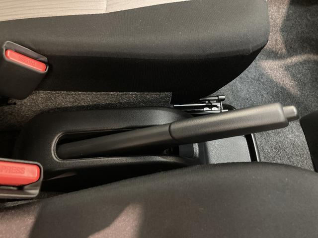 G リミテッドSAIII 前席シートヒーター 届出済未使用 追突被害軽減ブレーキ スマアシ3 コーナーセンサー 前席シートヒーター バックカメラ(ナビ装着時用) LEDヘッドライト キーフリーシステム セキュリティーアラーム エコアイドル(41枚目)