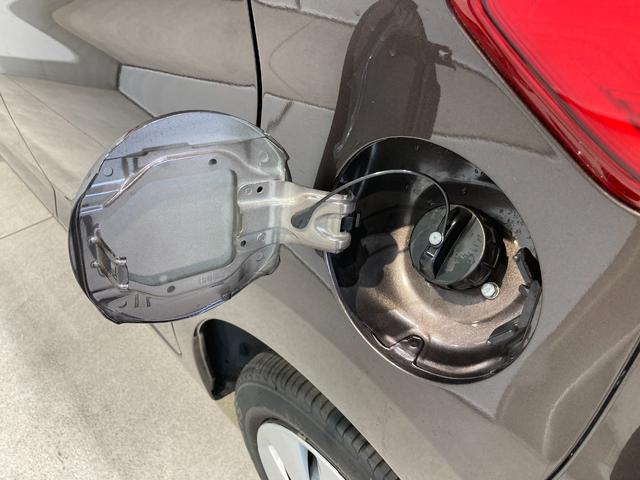 E ワンセグナビ ETC シートヒーター CVT キーレスエントリー 横滑り防止装置 ベンチシート 電動格納式ドアミラー シートヒーター 社外カーナビ ワンセグTV Bluetooth対応 ETC車載器 まごころ保証(29枚目)