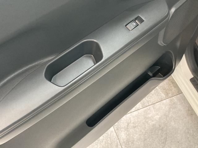 GターボSA3 地デジナビ バックカメラ 両側電動スライドD 追突被害軽減ブレーキ スマアシ3 コーナーセンサー 地デジナビ Bluetooth DVD再生 バックカメラ 両側電動スライドドア LEDヘッドライト ETC車載器 キーフリー エコアイドル(72枚目)