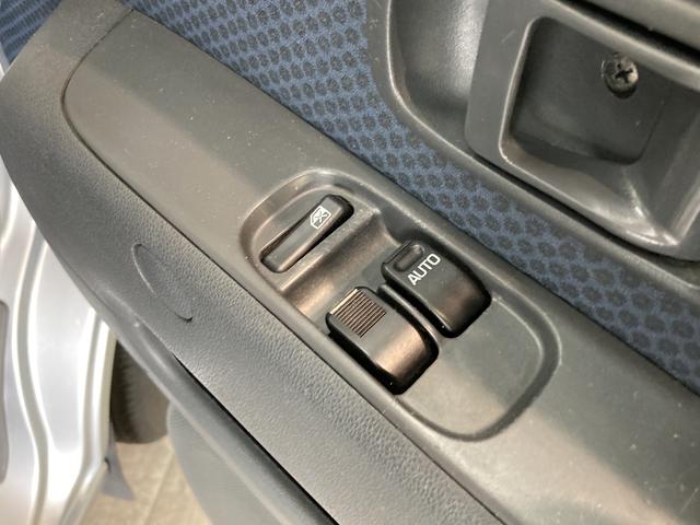 クルーズ AT ドライブレコーダー アウトレット 車検整備付 AT キーレスエントリー ドライブレコーダー スライドドア AM/FMラジオ マニュアルエアコン 前席パワーウィンドウ 電動格納式ドアミラー オーバーヘッドシェルフ マニュアルレベリング(7枚目)