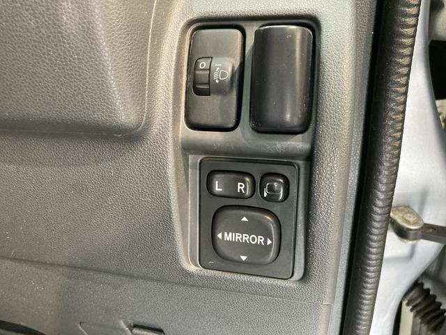 クルーズ AT ドライブレコーダー アウトレット 車検整備付 AT キーレスエントリー ドライブレコーダー スライドドア AM/FMラジオ マニュアルエアコン 前席パワーウィンドウ 電動格納式ドアミラー オーバーヘッドシェルフ マニュアルレベリング(35枚目)