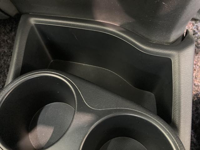 S フルセグナビ バックカメラ ETC車載器 車検整備付 フルセグナビ Bluetooth DVD再生 CD録音 バックカメラ ETC車載器 LEDヘッドライト オートライト オートエアコン スマートキー ハイブリッド(62枚目)