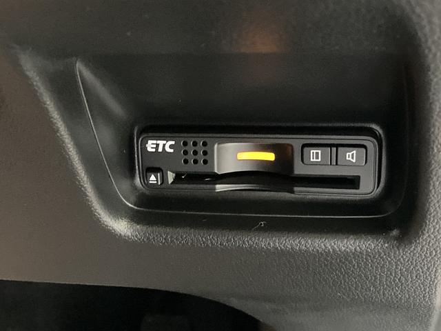 20G レザーパッケージ フルセグナビ バックカメラ ETC コーナーセンサー フルセグナビ DVD再生 CD録音 バックカメラ ドライブレコーダー ETC車載器 前席シートヒーター クルーズコントロール HID オートライト オートエアコン スマートキー(16枚目)