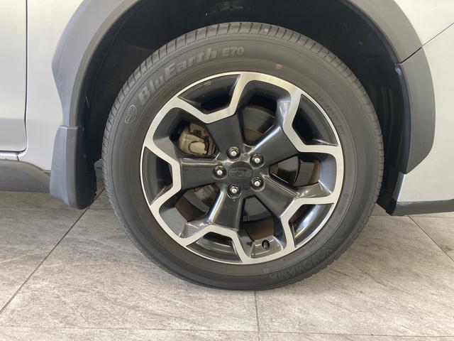 2.0i-L アイサイト 4WD フルセグナビ バックカメラ 衝突被害軽減ブレーキ 4WD フルセグナビ Bluetooth DVD再生 バックカメラ クルーズコントロール ETC車載器 HID オートライト パドルシフト オートエアコン スマートキー(10枚目)