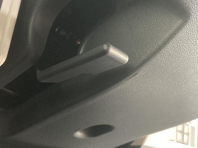 Gブラックインテリアリミテッド SAIII 8インチナビ 衝突被害軽減ブレーキ 8インチフルセグナビ Bluetooth DVD再生 CD録音 全周囲カメラ ナビ連動ドラレコ ETC車載器 両側電動スライドD LED オートライト スマートキー エコアイドル(50枚目)
