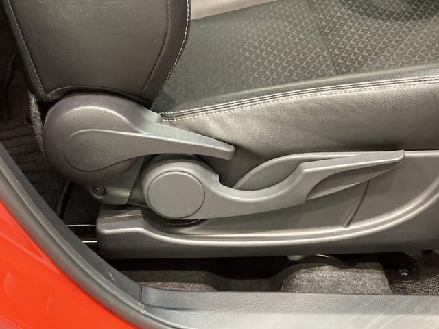 ロッキー プレミアム　フルセグナビ　バックカメラ　ドラレコ　車検整備付　衝突被害軽減ブレーキ　コーナーセンサー　９インチフルセグナビ　Ｂｌｕｅｔｏｏｔｈ　ＤＶＤ再生　ＣＤ録音　バックカメラ　ナビ連動前後ドラレコ　クルコン　ＥＴＣ　前席シートヒーター　ＬＥＤ　エコアイドル（48枚目）