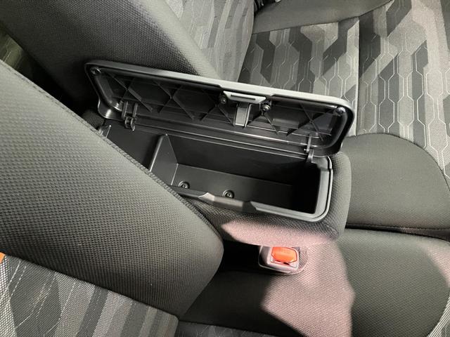 タント ファンクロス　両側電動スライドドア　走行１千キロ　追突被害軽減ブレーキ　スマアシ　コーナーセンサー　ＬＥＤ　スマートキー　両側電動スライドドア　前席シートヒーター　オートエアコン　ＣＤステレオ　ナビ取付時用バックカメラ（62枚目）