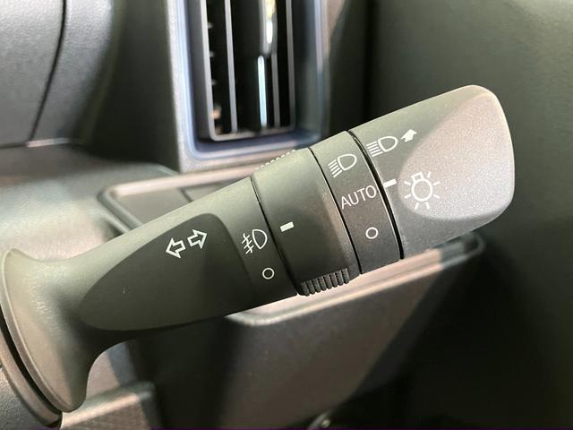 タント カスタムＸ　届出済未使用車　両側電動スライドドア　追突被害軽減ブレーキ　スマアシ　コーナーセンサー　ＬＥＤ　スマートキー　両側電動スライドドア　前席シートヒーター　オートエアコン　ナビ取付時用バックカメラ（52枚目）