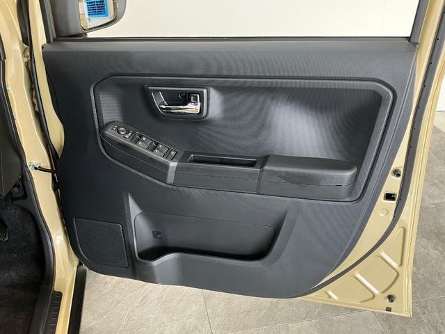 タフト Ｇ　ダーククロムベンチャー　クルコン　届出済未使用車　衝突被害軽減ブレーキ　コーナーセンサー　バックカメラ（ナビ装着時用）　クルーズコントロール　前席シートヒーター　ＬＥＤ　オートライト　スカイフィールトップ　スマートキー　エコアイドル　届出済未使用車（30枚目）