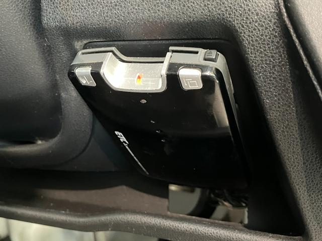 ハイゼットカーゴ デラックスＳＡ３　ＡＴ車　キーレス　前席パワーウインドウ　衝突被害軽減ブレーキ　スマアシ３　キーレスエントリー　ＥＴＣ車載器　前席パワーウインドウ　ＡＭ／ＦＭステレオ　両側スライドドア　オートライト　エコアイドル　ルーフキャリア（14枚目）