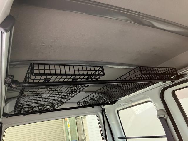 ハイゼットカーゴ デラックスＳＡ３　ＡＴ車　キーレス　前席パワーウインドウ　衝突被害軽減ブレーキ　スマアシ３　キーレスエントリー　ＥＴＣ車載器　前席パワーウインドウ　ＡＭ／ＦＭステレオ　両側スライドドア　オートライト　エコアイドル　ルーフキャリア（54枚目）