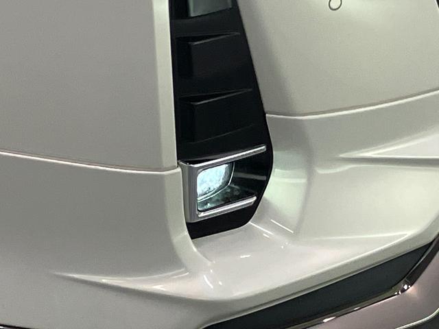 ノア ハイブリッドＳｉ　ＷｘＢ２　ナビ　バックカメラ　クルコン　トヨタセーフティセンス　コーナーセンサー　フルセグナビ　バックカメラ　Ｂｌｕｅｔｏｏｔｈ　ＵＳＢ　ドラレコ　クルコン　シートヒーター　両側パワスラ　スマートキー　ＢＢＳ製アルミ　モデリスタエアロ（37枚目）