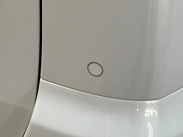 ノア ハイブリッドＳｉ　ＷｘＢ２　ナビ　バックカメラ　クルコン　トヨタセーフティセンス　コーナーセンサー　フルセグナビ　バックカメラ　Ｂｌｕｅｔｏｏｔｈ　ＵＳＢ　ドラレコ　クルコン　シートヒーター　両側パワスラ　スマートキー　ＢＢＳ製アルミ　モデリスタエアロ（38枚目）