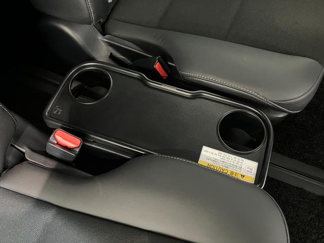 ノア ハイブリッドＳｉ　ＷｘＢ２　ナビ　バックカメラ　クルコン　トヨタセーフティセンス　コーナーセンサー　フルセグナビ　バックカメラ　Ｂｌｕｅｔｏｏｔｈ　ＵＳＢ　ドラレコ　クルコン　シートヒーター　両側パワスラ　スマートキー　ＢＢＳ製アルミ　モデリスタエアロ（45枚目）