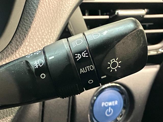 ノア ハイブリッドＳｉ　ＷｘＢ２　ナビ　バックカメラ　クルコン　トヨタセーフティセンス　コーナーセンサー　フルセグナビ　バックカメラ　Ｂｌｕｅｔｏｏｔｈ　ＵＳＢ　ドラレコ　クルコン　シートヒーター　両側パワスラ　スマートキー　ＢＢＳ製アルミ　モデリスタエアロ（52枚目）