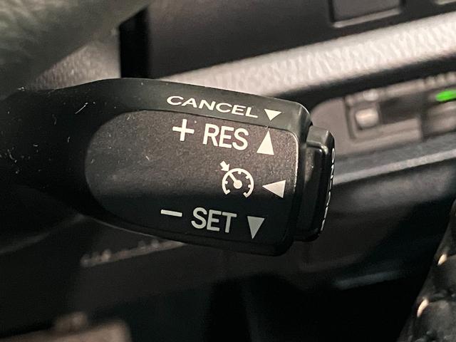 ノア ハイブリッドＳｉ　ＷｘＢ２　ナビ　バックカメラ　クルコン　トヨタセーフティセンス　コーナーセンサー　フルセグナビ　バックカメラ　Ｂｌｕｅｔｏｏｔｈ　ＵＳＢ　ドラレコ　クルコン　シートヒーター　両側パワスラ　スマートキー　ＢＢＳ製アルミ　モデリスタエアロ（53枚目）