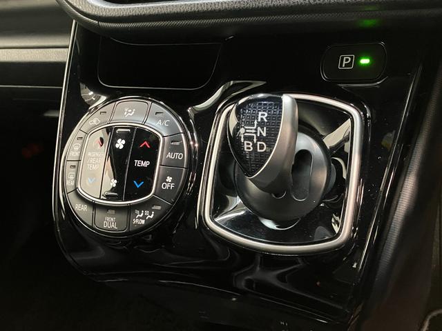 ノア ハイブリッドＳｉ　ＷｘＢ２　ナビ　バックカメラ　クルコン　トヨタセーフティセンス　コーナーセンサー　フルセグナビ　バックカメラ　Ｂｌｕｅｔｏｏｔｈ　ＵＳＢ　ドラレコ　クルコン　シートヒーター　両側パワスラ　スマートキー　ＢＢＳ製アルミ　モデリスタエアロ（54枚目）