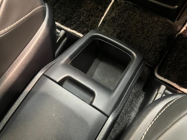 ノア ハイブリッドＳｉ　ＷｘＢ２　ナビ　バックカメラ　クルコン　トヨタセーフティセンス　コーナーセンサー　フルセグナビ　バックカメラ　Ｂｌｕｅｔｏｏｔｈ　ＵＳＢ　ドラレコ　クルコン　シートヒーター　両側パワスラ　スマートキー　ＢＢＳ製アルミ　モデリスタエアロ（68枚目）