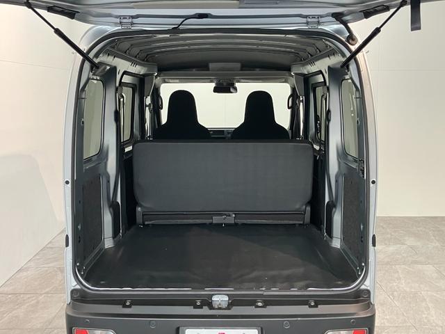 ハイゼットカーゴ DX 4WD CVT コーナーセンサー キーレス 車検整備付 衝突被害軽減ブレーキ スマアシ コーナーセンサー キーレス 前席パワーウインドウ AM/FMステレオ 両側スライドドア パートタイム4WD CVT車(7枚目)