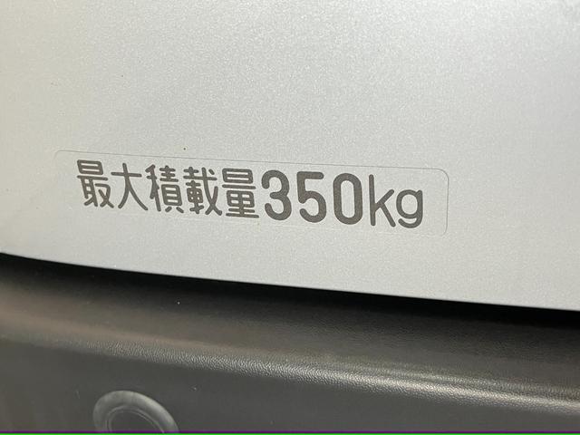 ハイゼットカーゴ DX 4WD CVT コーナーセンサー キーレス 車検整備付 衝突被害軽減ブレーキ スマアシ コーナーセンサー キーレス 前席パワーウインドウ AM/FMステレオ 両側スライドドア パートタイム4WD CVT車(29枚目)