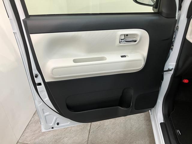 ムーヴキャンバス ストライプスG 9型ディスプレイオーディオ フルセグ LED 衝突被害軽減ブレーキ コーナーセンサー 9型ディスプレイオーディオ Bluetooth USB バックカメラ 両側電動スライドドア 前席シートヒーター LED オートライト ワイヤレス充電器(Qi)(27枚目)