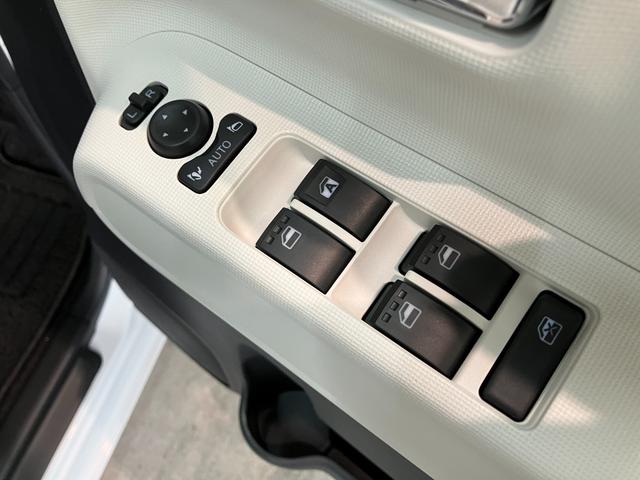 ムーヴキャンバス ストライプスG 9型ディスプレイオーディオ フルセグ LED 衝突被害軽減ブレーキ コーナーセンサー 9型ディスプレイオーディオ Bluetooth USB バックカメラ 両側電動スライドドア 前席シートヒーター LED オートライト ワイヤレス充電器(Qi)(47枚目)