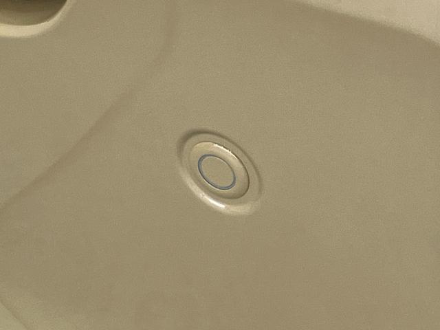 ムーヴキャンバス ストライプスG 10型フルセグナビ Bカメラ 届出済未使用車 衝突被害軽減ブレーキ コーナーセンサー 10型フルセグナビ バックカメラ DVD再生 Bluetooth USB 前後ドラレコ 両側電動スライドドア 前席シートヒーター 電動パーキングブレーキ LED(34枚目)